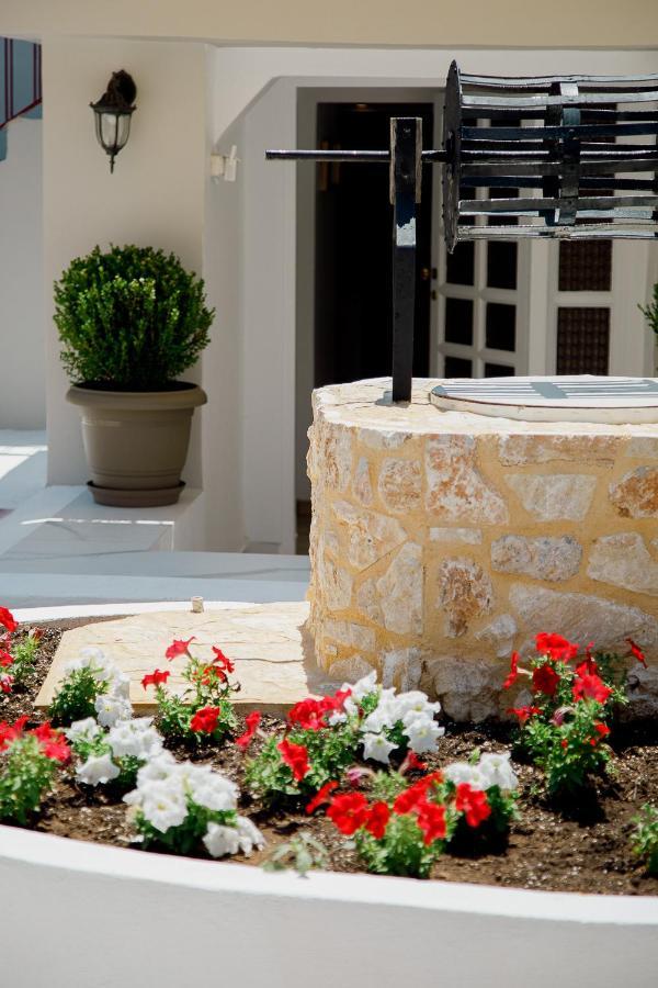 Rooms In Yard Corinth Екстер'єр фото