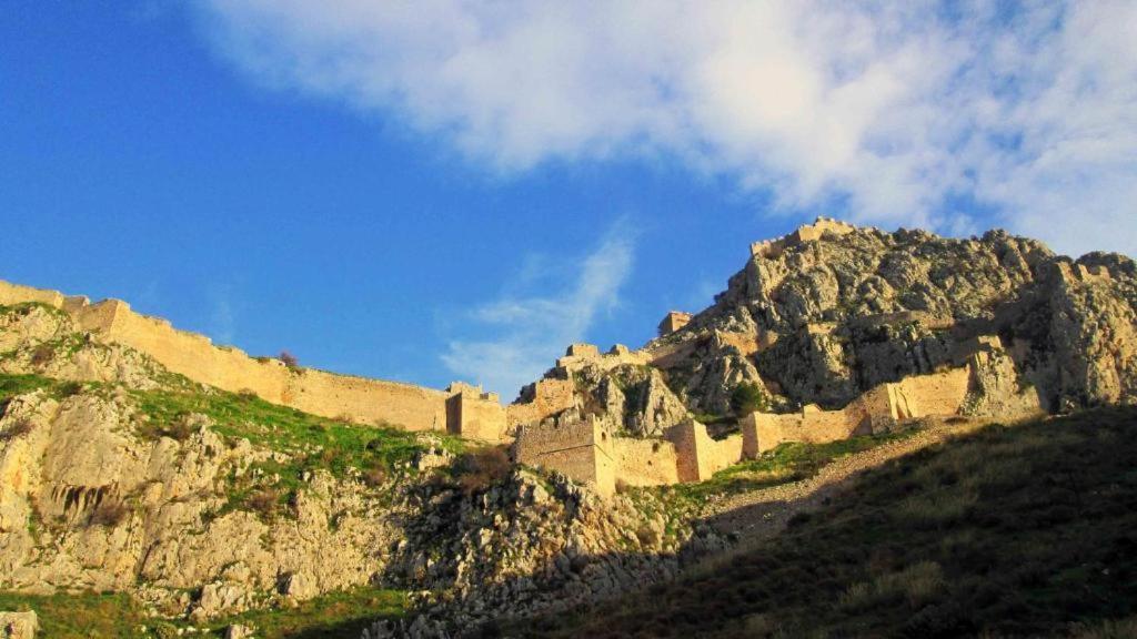 Rooms In Yard Corinth Екстер'єр фото