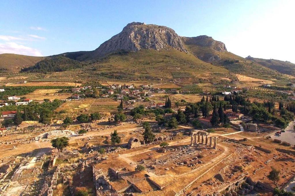 Rooms In Yard Corinth Екстер'єр фото